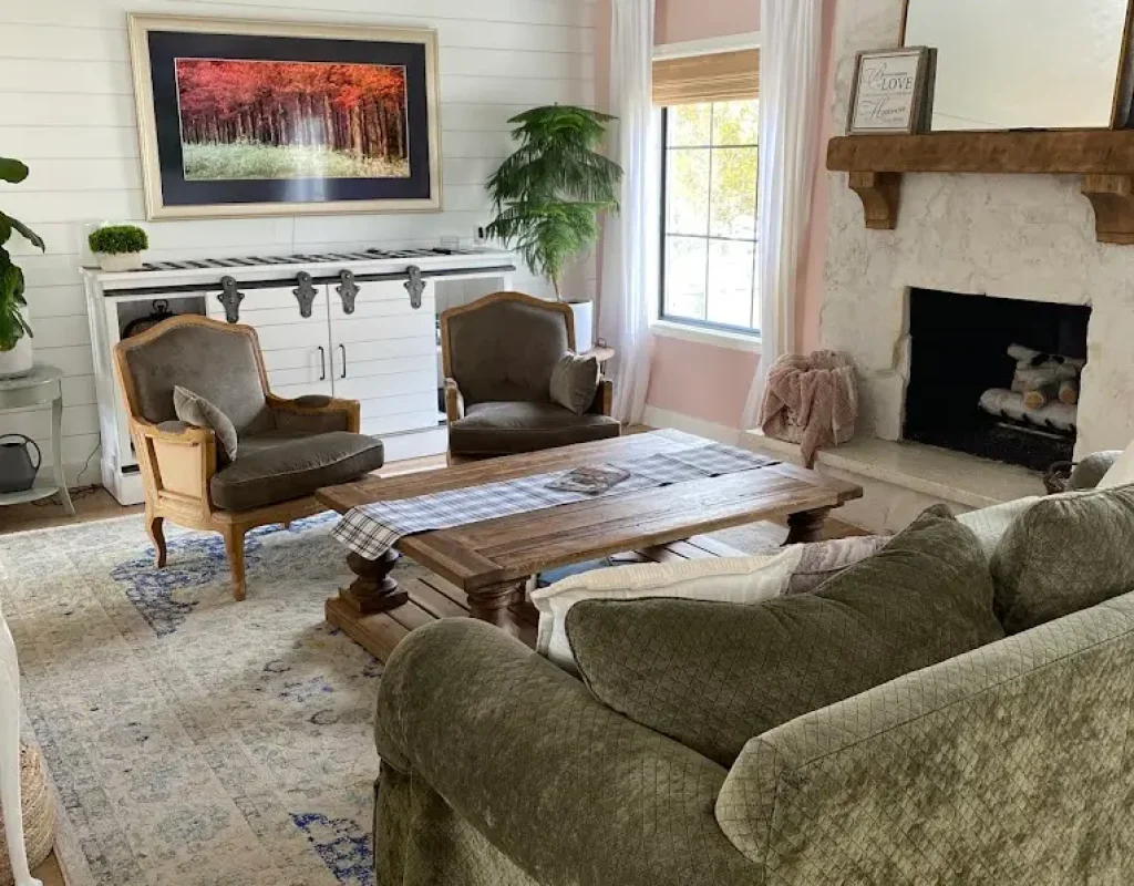 Professional maid service in Allen, TX living space